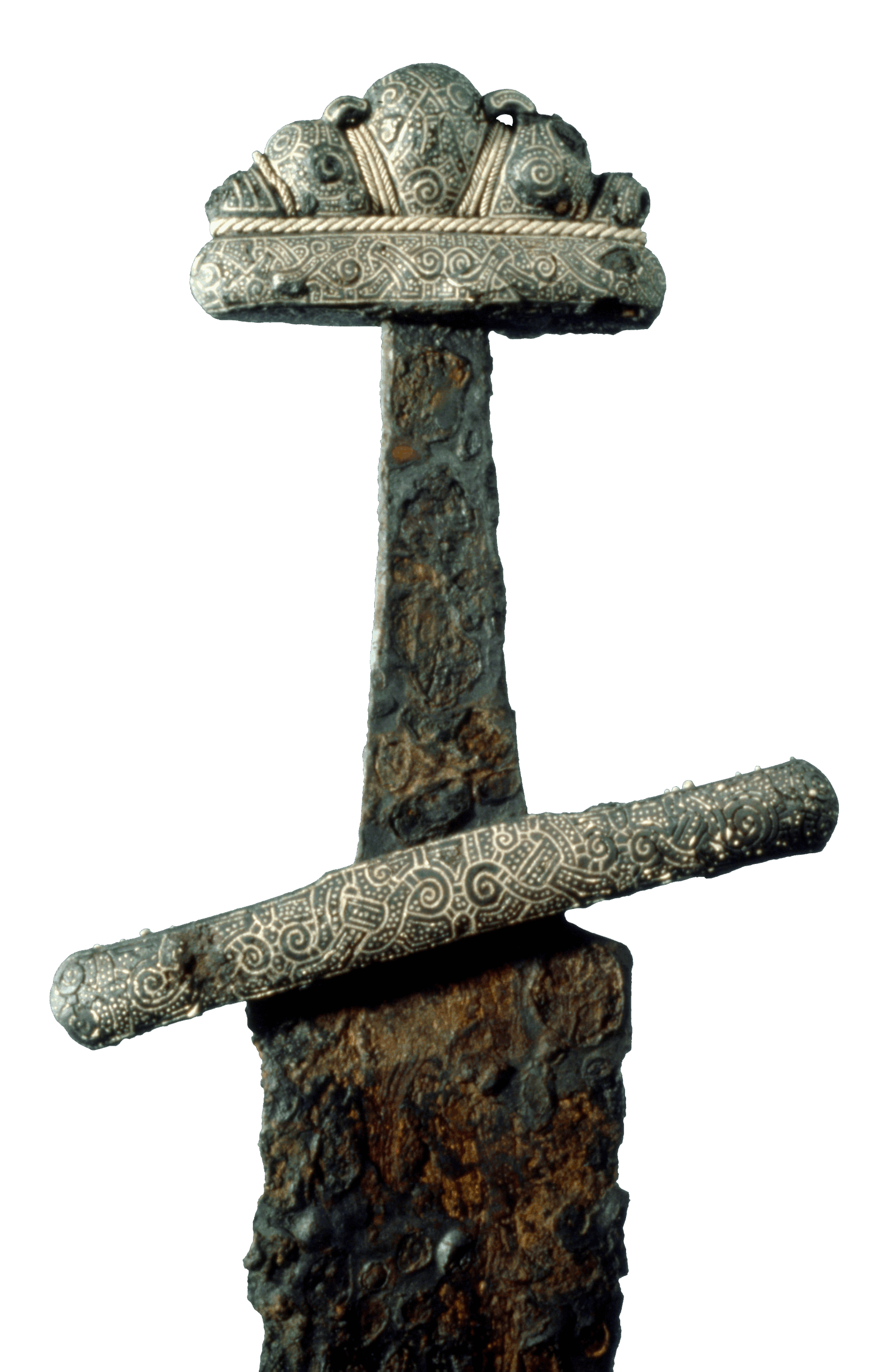 Sword. Egge, Trøndelag, Norway. NTNU Vitenskapsmuseet, Trondheim, T20362. Photo: Per E. Fredriksen (CC-BY-SA).