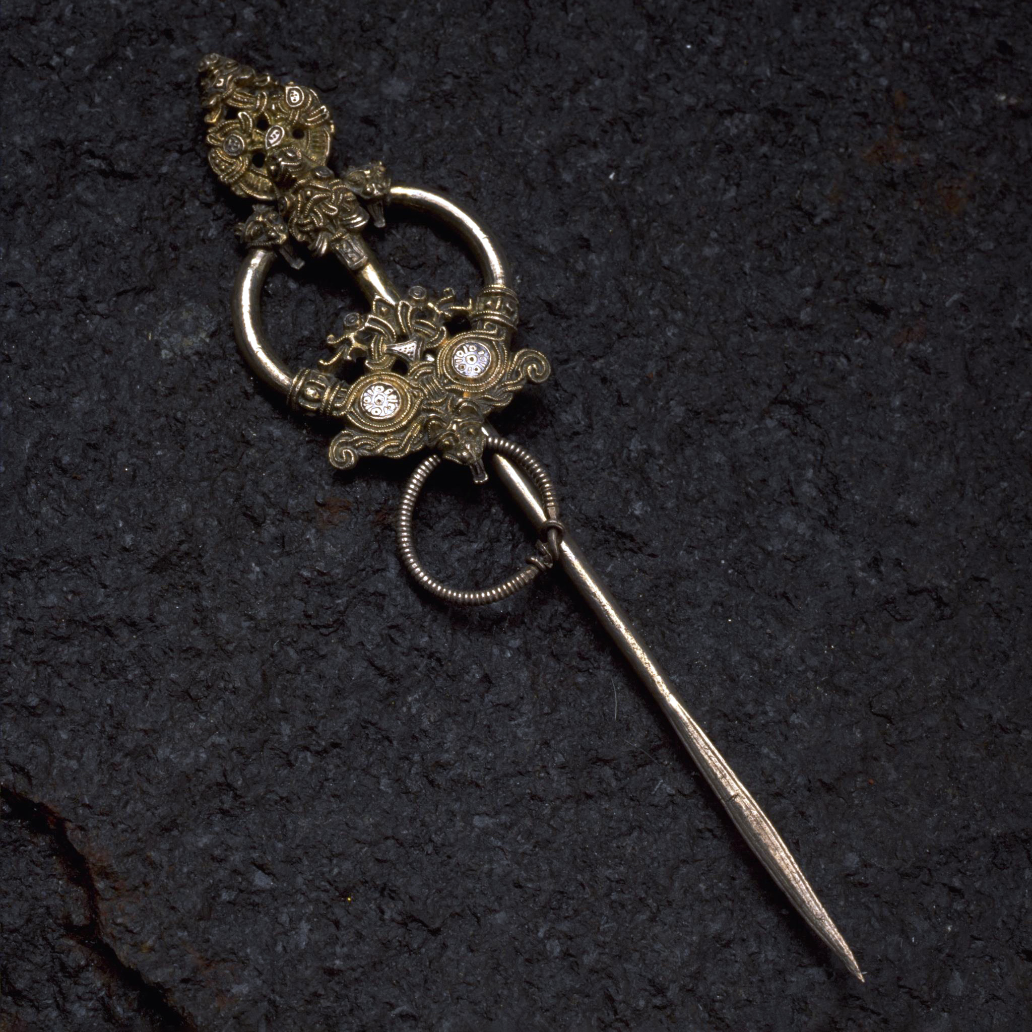 Penannular Brooch. Björkö, Uppland, Sweden. Historiska Museet, Stockholm, 108812. Photo: Christer Åhlin (CC BY).
