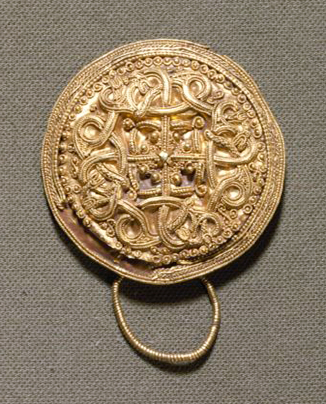 Brooch. Sperrestrup, Sjælland, Denmark. Nationalmuseet, København, 20540. Photo: Lennart Larsen (CC BY-SA).