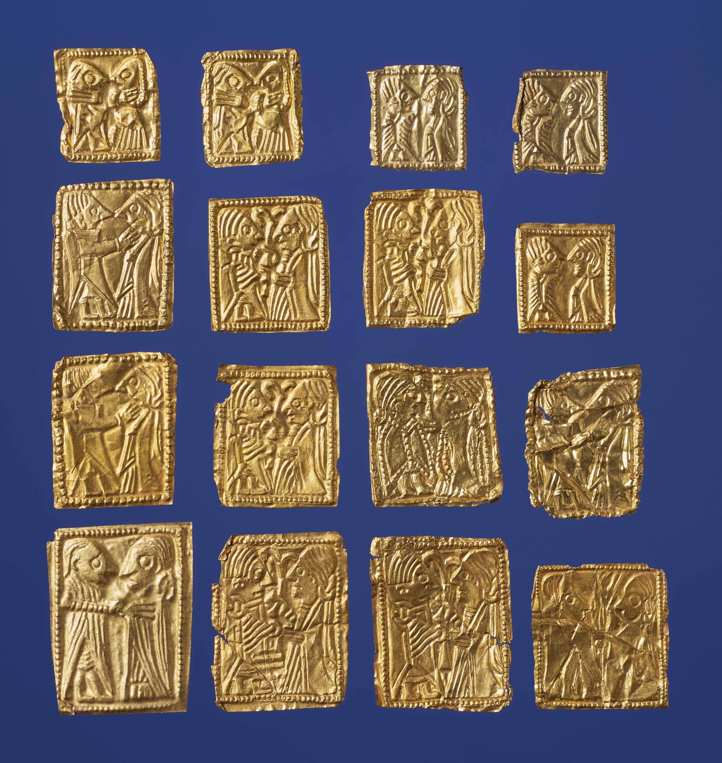 Gold Foil Figures. Hauge, Rogaland, Norway. Universitetsmuseet i Bergen, Bergen, B5392. Photo: Adnan Icagic (CC BY-SA).