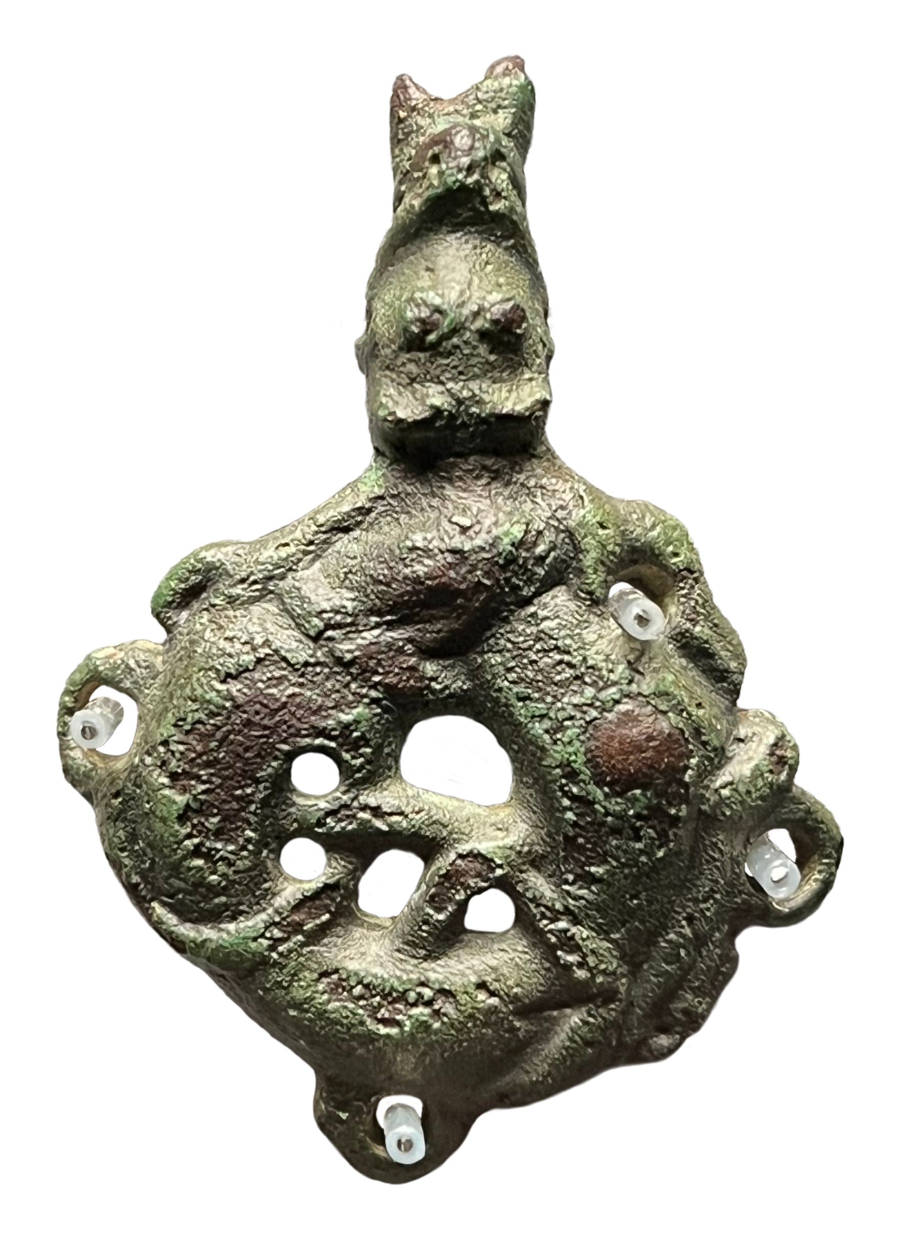 Hooked Tag. Saxby, Lincolnshire, England. Yorkshire Museum, York, 2006.2988. Photo: Jonas Lau Markussen (CC BY).
